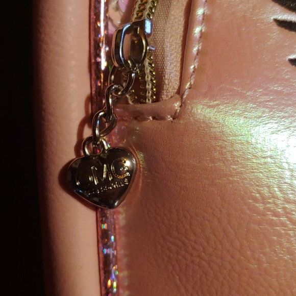 HOST PICK๐๐OMG FULL SIZE Unicorn backpack - Picture 5 of 6